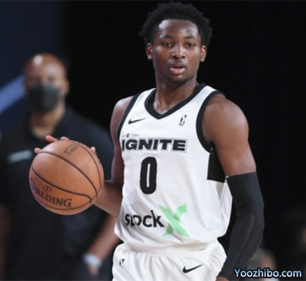 乔纳森-库明加个人详细资料简介